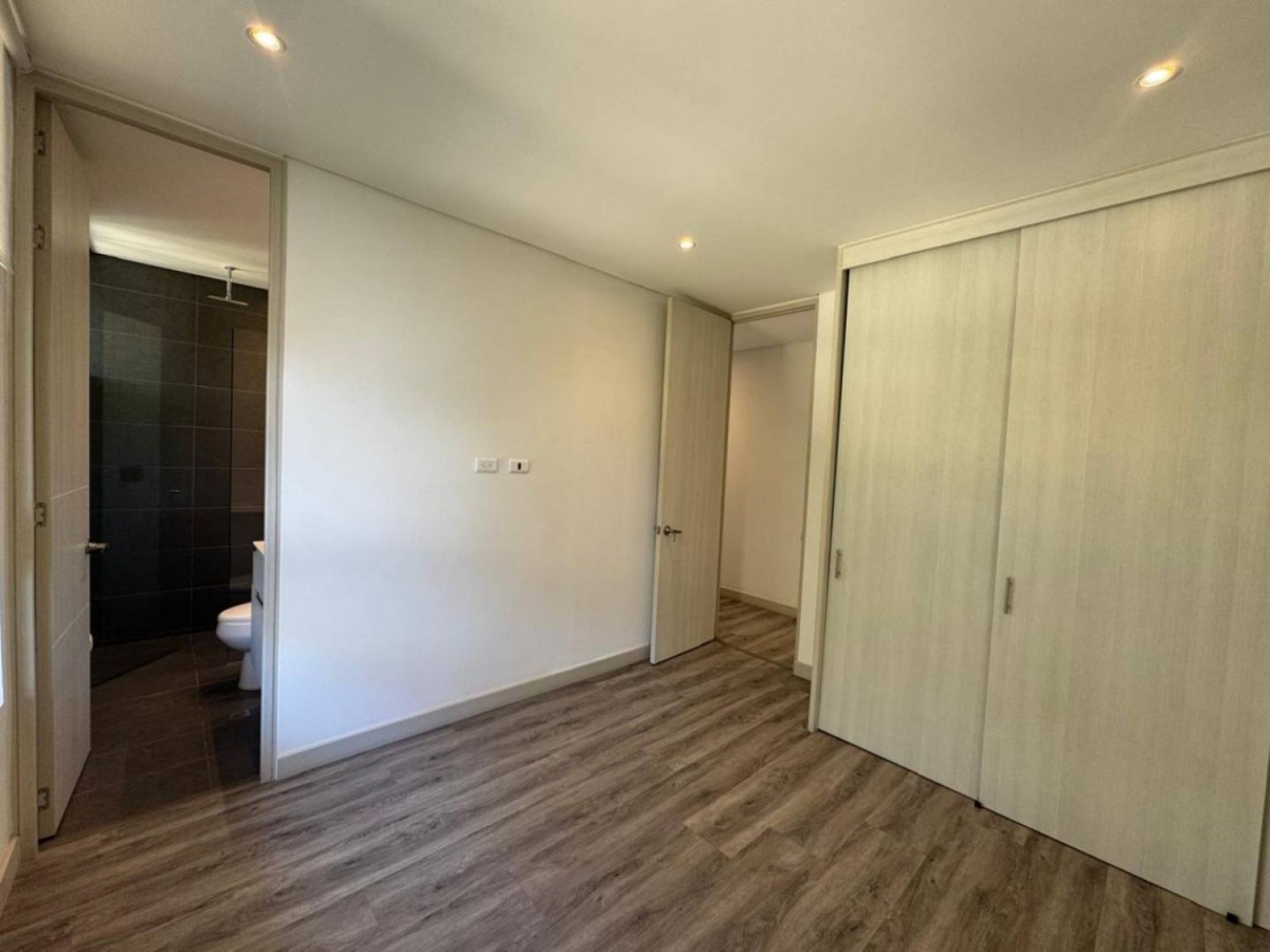 Apartamento en arriendo en El Poblado, Medellín · foto 16 de 21