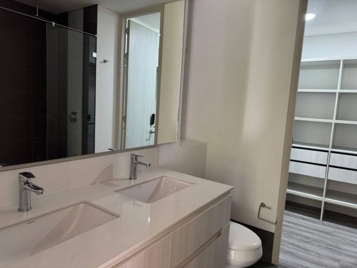 Apartamento en arriendo en El Poblado, Medellín · foto 17 de 21