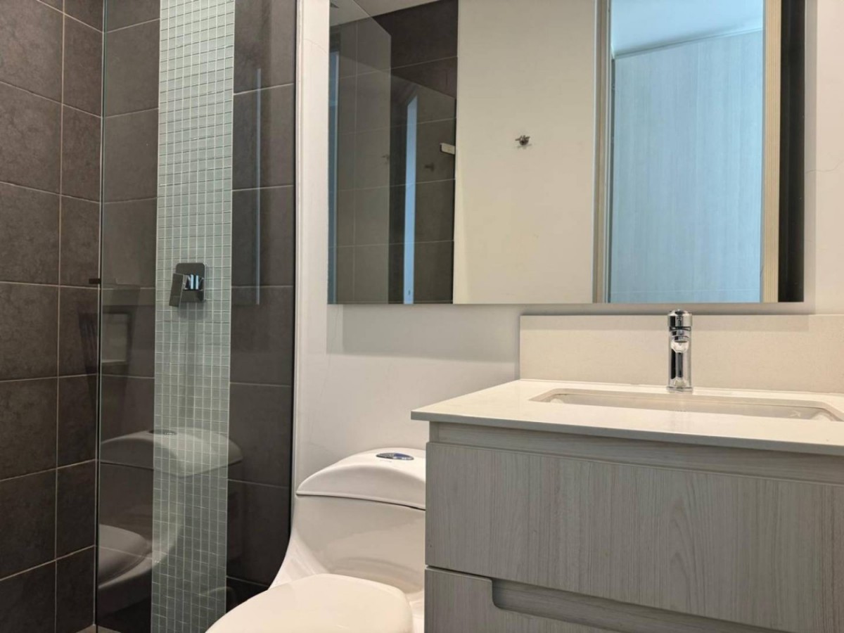 Apartamento en arriendo en El Poblado, Medellín · foto 18 de 21