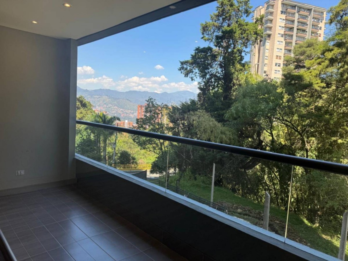 Apartamento en arriendo en El Poblado, Medellín · foto 21 de 21