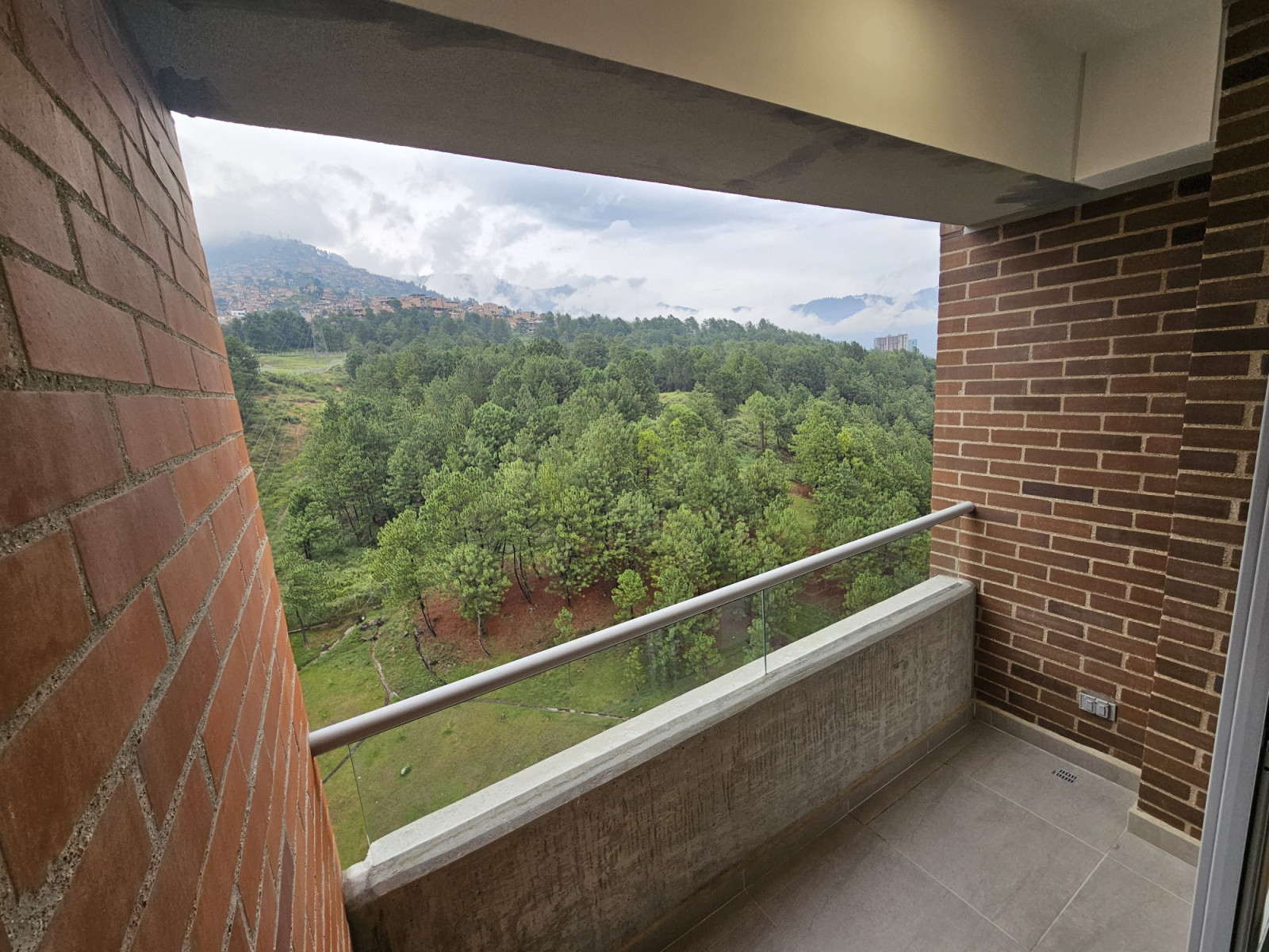 Apartamento en arriendo en Potrerito, Bello · foto 4 de 16