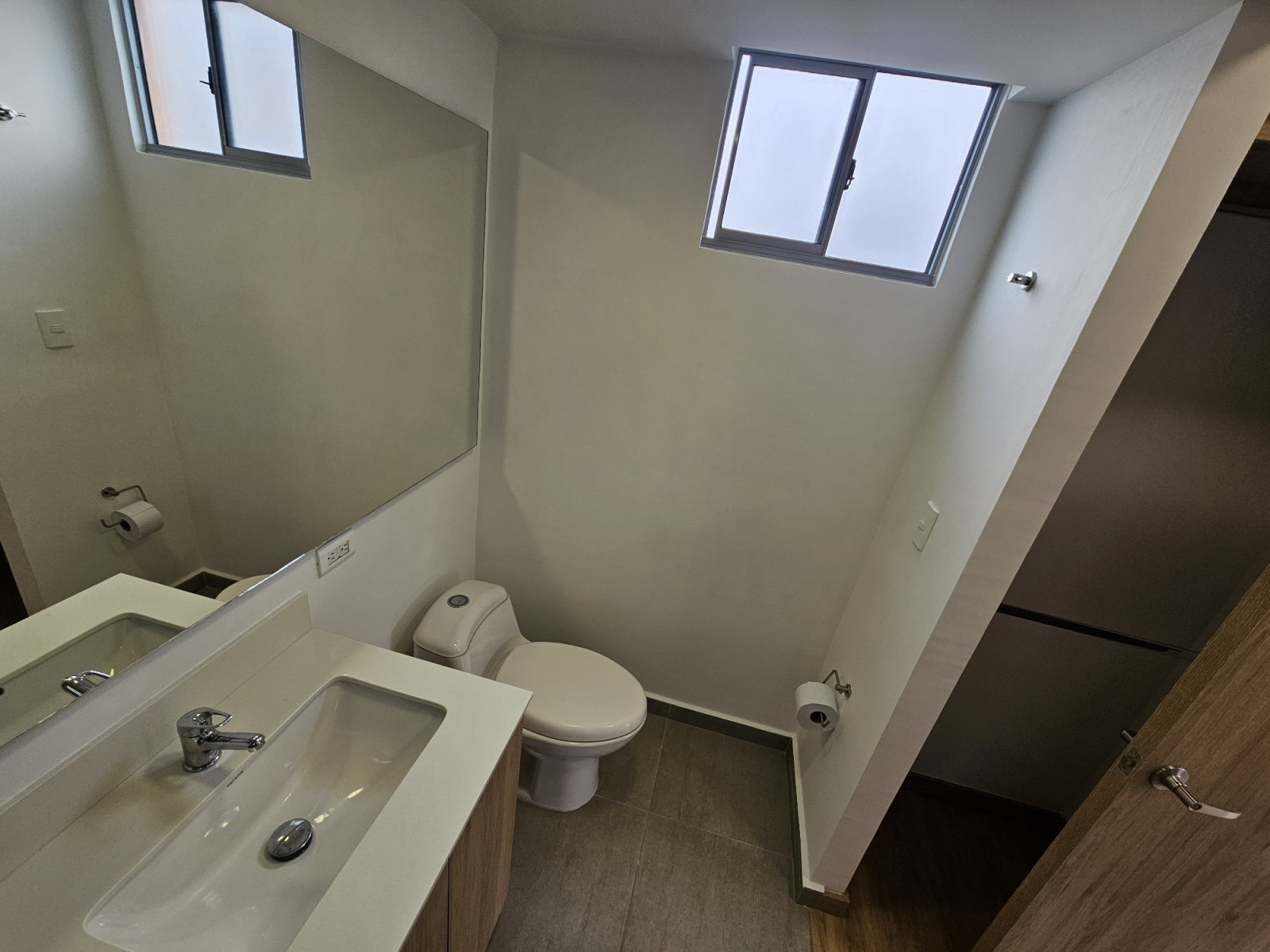 Apartamento en arriendo en Potrerito, Bello · foto 15 de 16