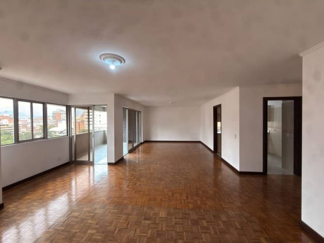 Apartamento en venta en Villa Nueva, Medellín · foto 6 de 14