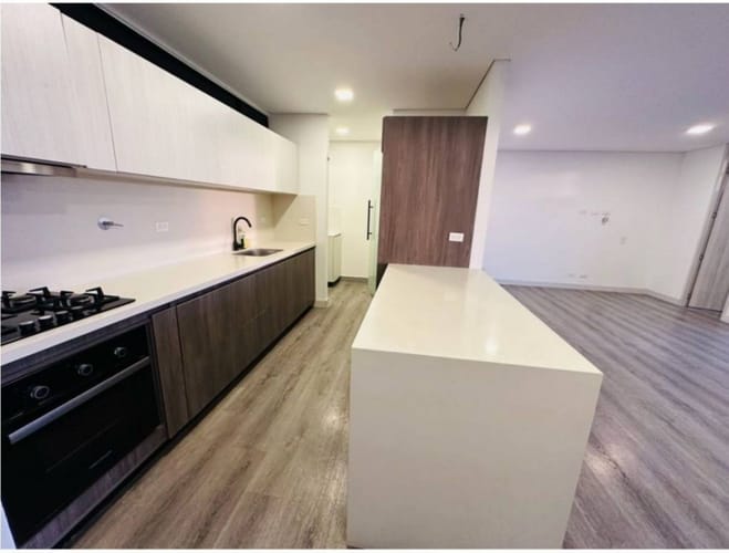 Apartamento de 2 alcobas en venta en Los Balsos, Medellín, 88 m² · foto 5 de 8