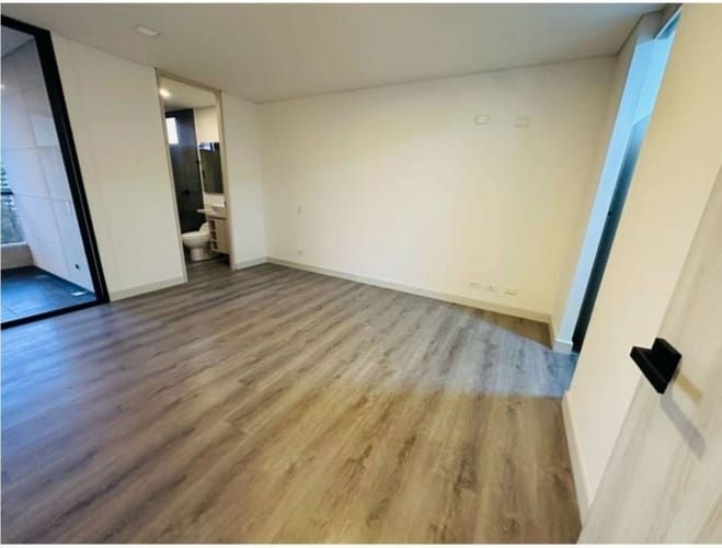 Apartamento de 2 alcobas en venta en Los Balsos, Medellín, 88 m² · foto 6 de 8