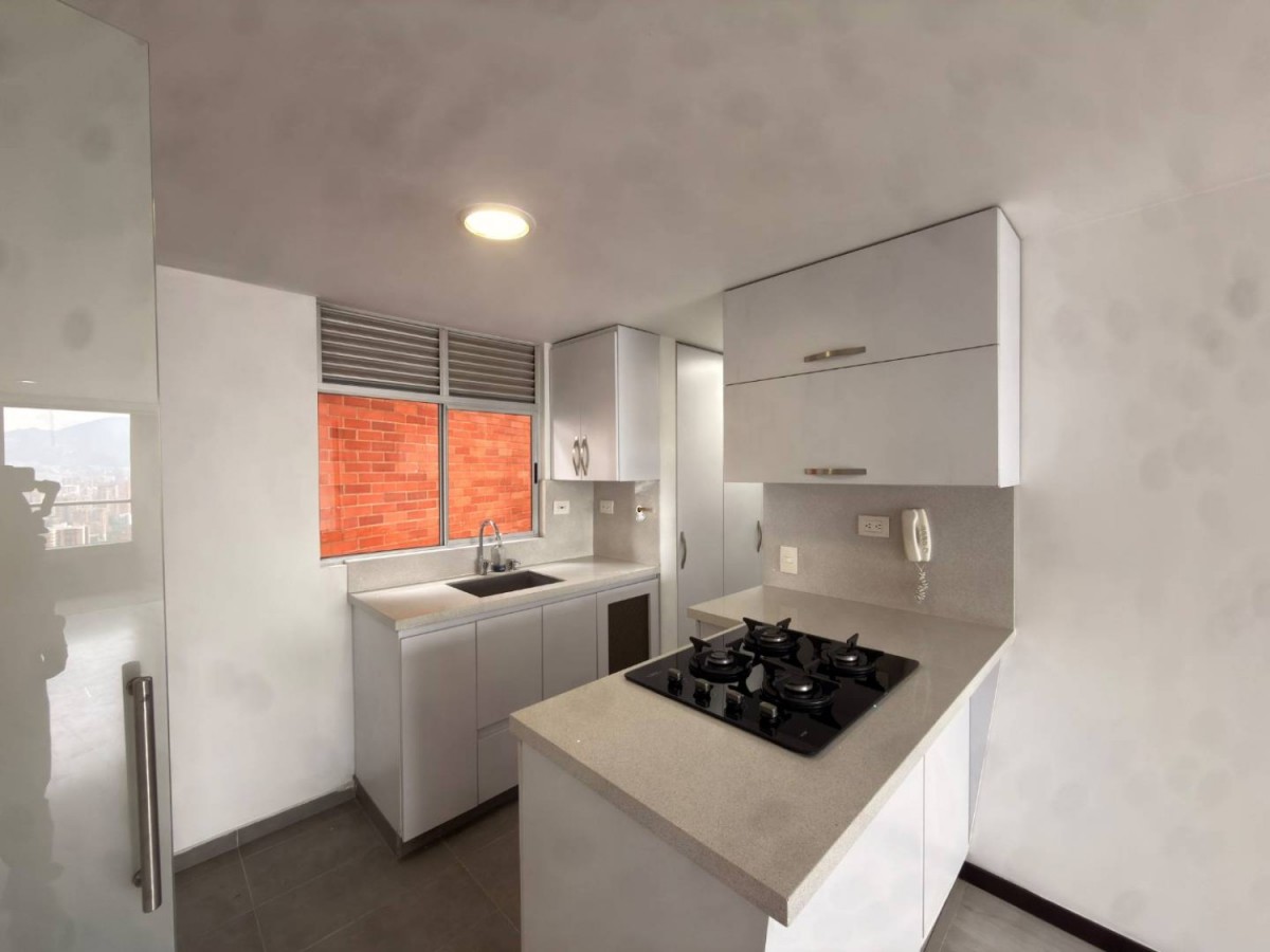 Apartamento en venta en Vía Las Palmas, Medellín · foto 3 de 16