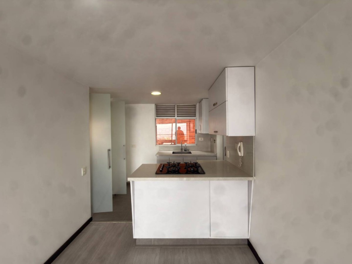 Apartamento en venta en Vía Las Palmas, Medellín · foto 8 de 16