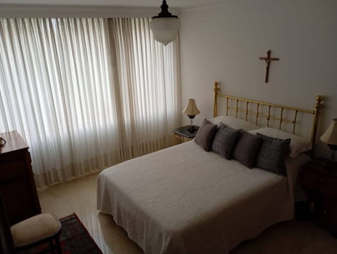 Apartamento en venta en El Poblado, Medellín · foto 15 de 24