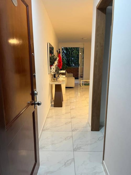 Apartamento de 3 alcobas en venta en El Poblado, Medellín, 113 m² · foto 2 de 15
