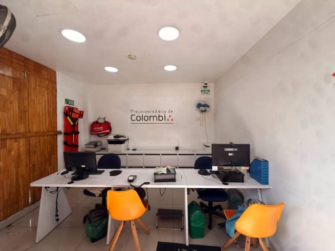 Edificio en venta en Prado, Medellín, 192 m² · foto 8 de 10