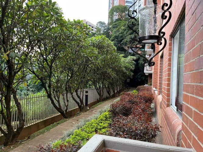 Apartamento de 3 alcobas en venta en El Poblado, Medellín, 113 m² · foto 15 de 15