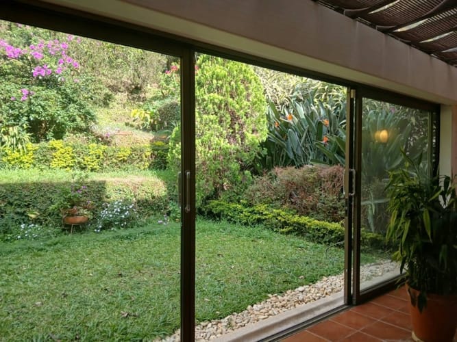 Casa de 3 alcobas en venta en El Poblado, Medellín, 217 m² · foto 5 de 24