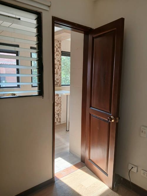 Casa de 3 alcobas en venta en El Poblado, Medellín, 217 m² · foto 15 de 24