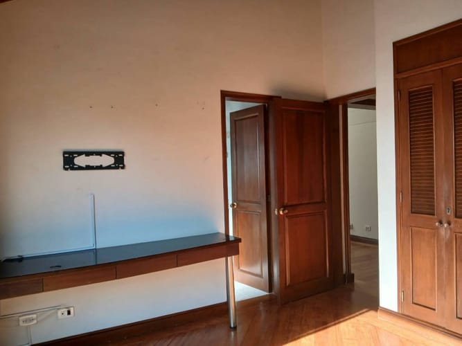 Casa de 3 alcobas en venta en El Poblado, Medellín, 217 m² · foto 20 de 24