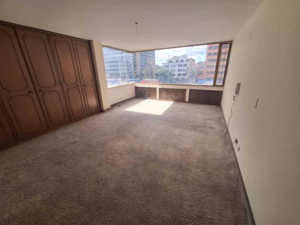 Apartamento en venta en Chico Norte, Bogotá · foto 5 de 23