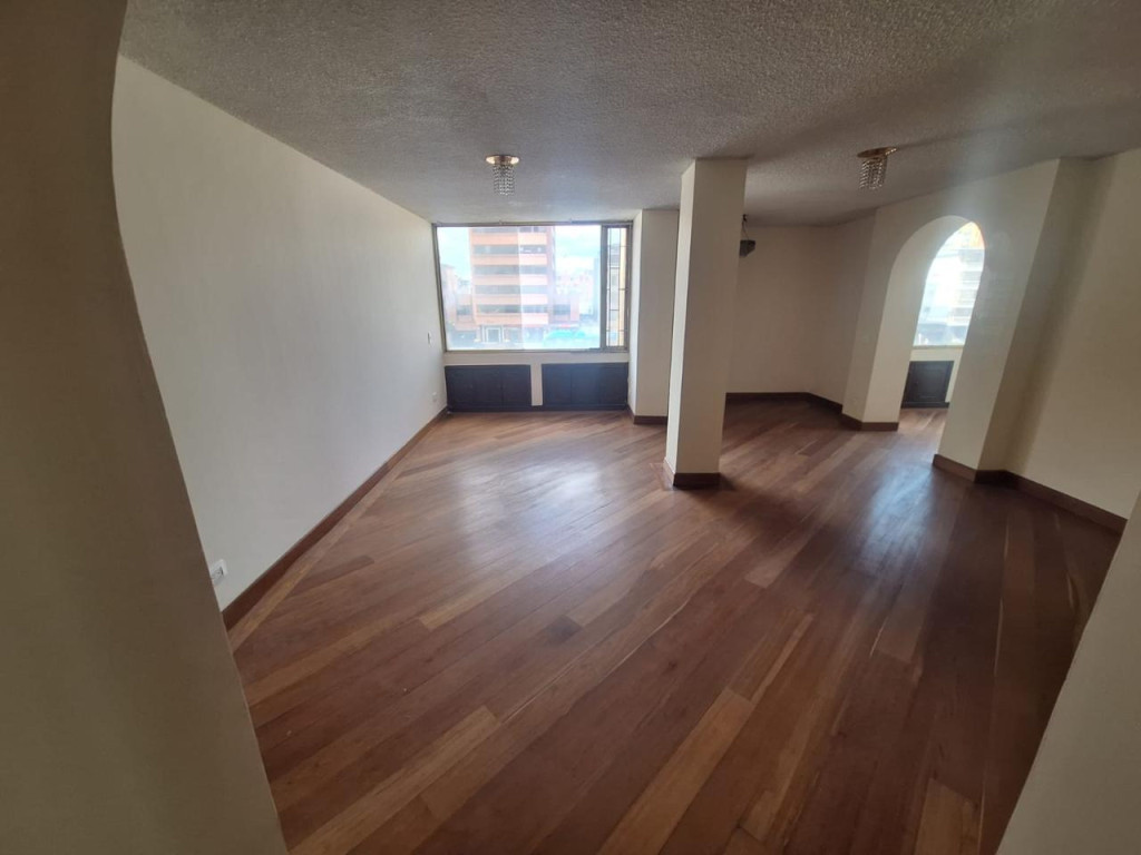 Apartamento en venta en Chico Norte, Bogotá · foto 11 de 23