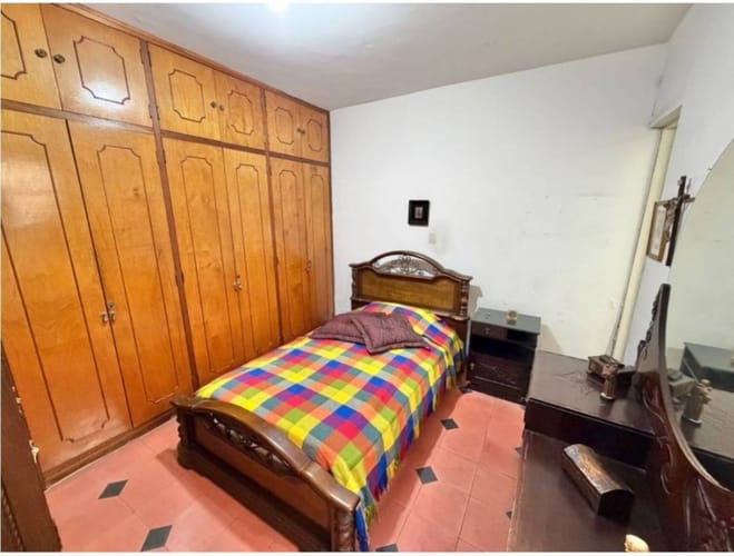 Casa de 8 alcobas en venta en Laureles, Medellín, 331 m² · foto 7 de 24