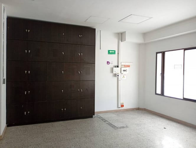 Local en venta en Viviendas Del Sur, Itagüí, 140 m² · foto 8 de 19