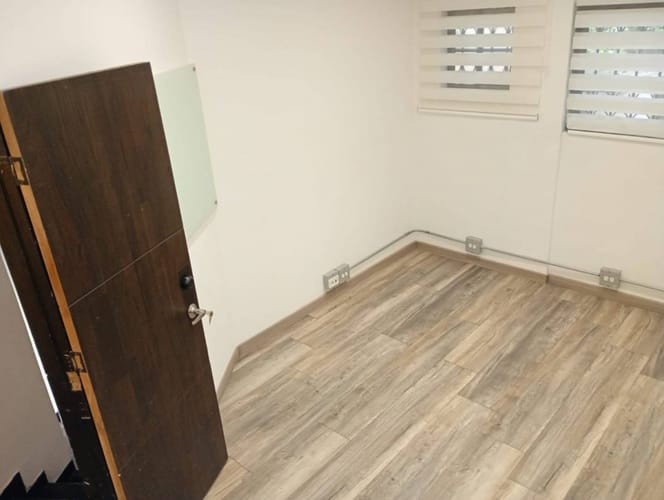 Oficina en venta en El Diamante No. 2, Medellín, 280 m² · foto 12 de 24