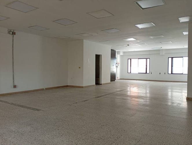 Local en venta en Viviendas Del Sur, Itagüí, 140 m² · foto 13 de 19