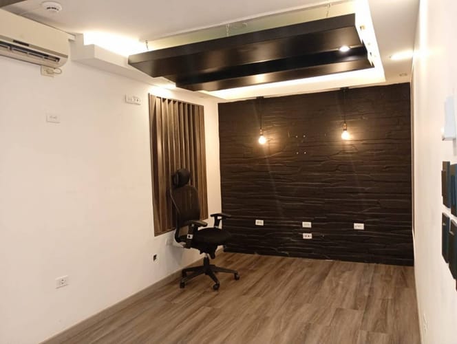 Oficina en venta en El Diamante No. 2, Medellín, 280 m² · foto 20 de 24