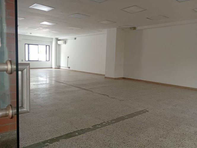 Local en venta en Viviendas Del Sur, Itagüí, 140 m² · foto 16 de 19
