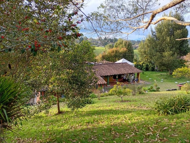 Casa de 4 alcobas en venta en Barro Blanco, Medellín, 1200 m² · foto 5 de 14