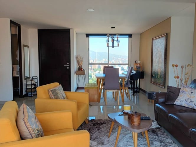 Apartamento de 2 alcobas en venta en El Poblado, Medellín, 94 m² · foto 10 de 24