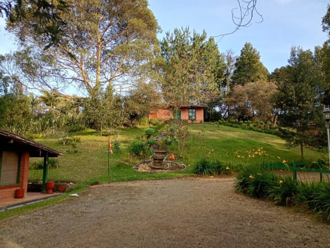 Casa de 4 alcobas en venta en Barro Blanco, Medellín, 1200 m² · foto 13 de 14