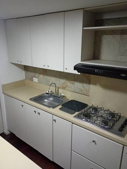 Apartamento en arriendo en El Poblado, Medellín · foto 3 de 22