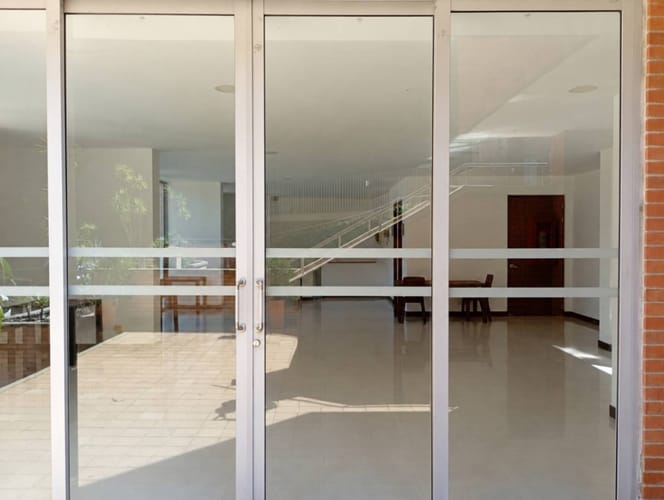 Apartamento de 2 alcobas en venta en El Poblado, Medellín, 94 m² · foto 20 de 24