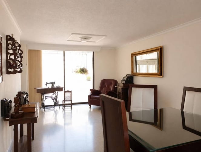 Apartamento de 5 alcobas en venta en Suramericana, Medellín, 252 m² · foto 2 de 24