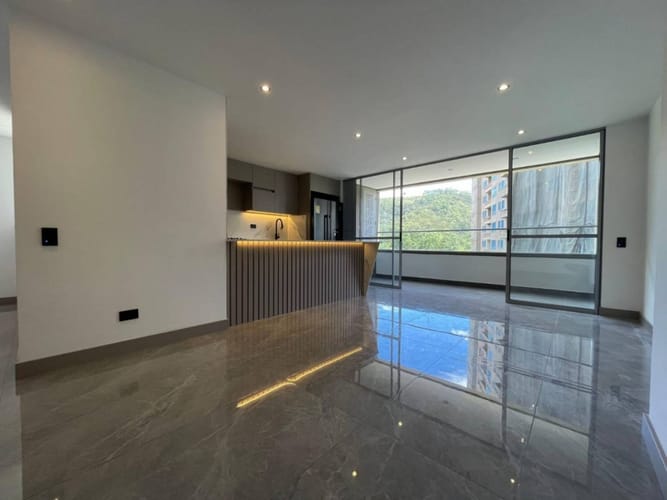 Apartamento de 2 alcobas en venta en Las Lomitas, Sabaneta, 74 m² · foto 4 de 20