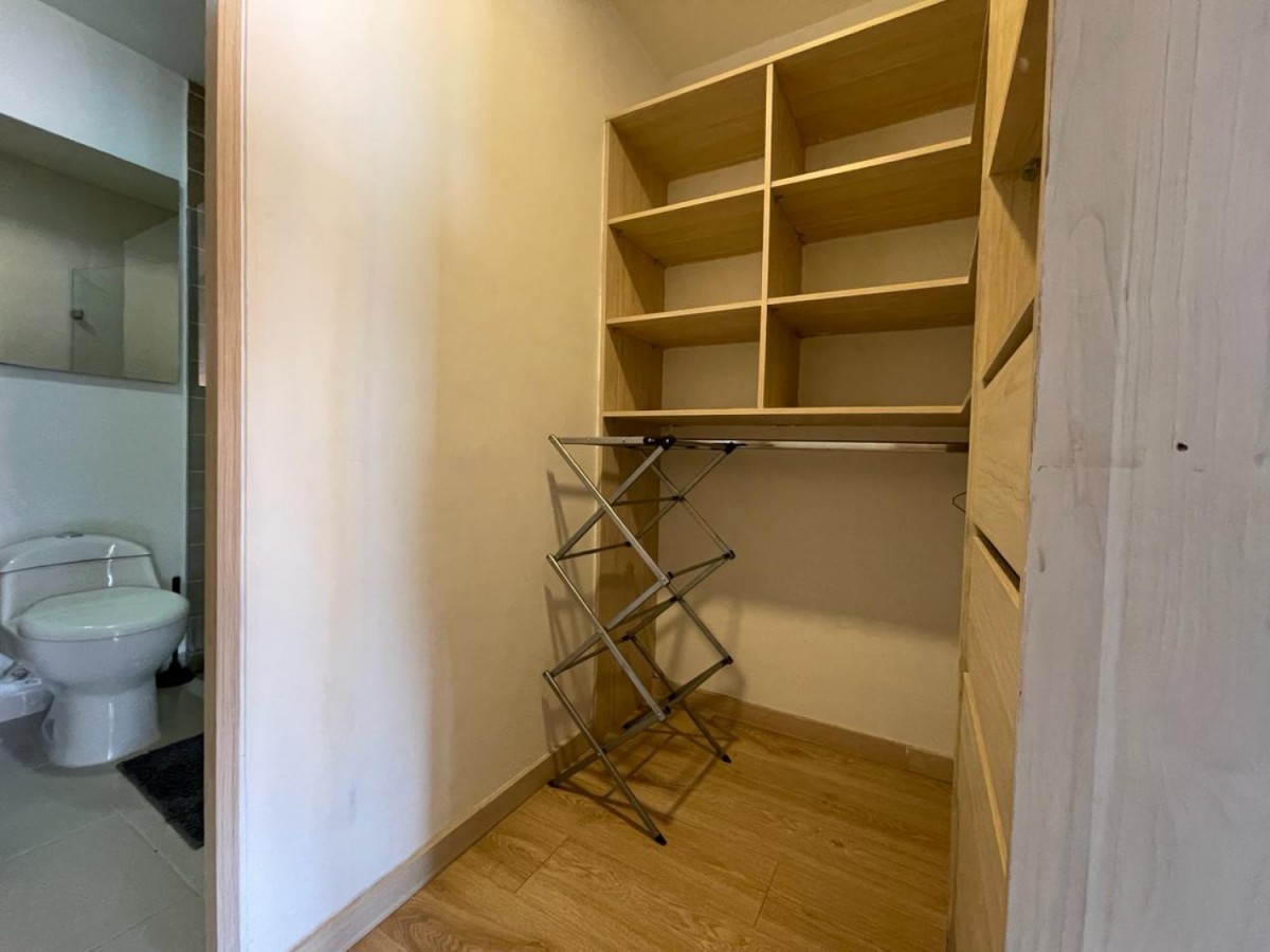Apartamento en venta en El Poblado, Medellín · foto 3 de 10
