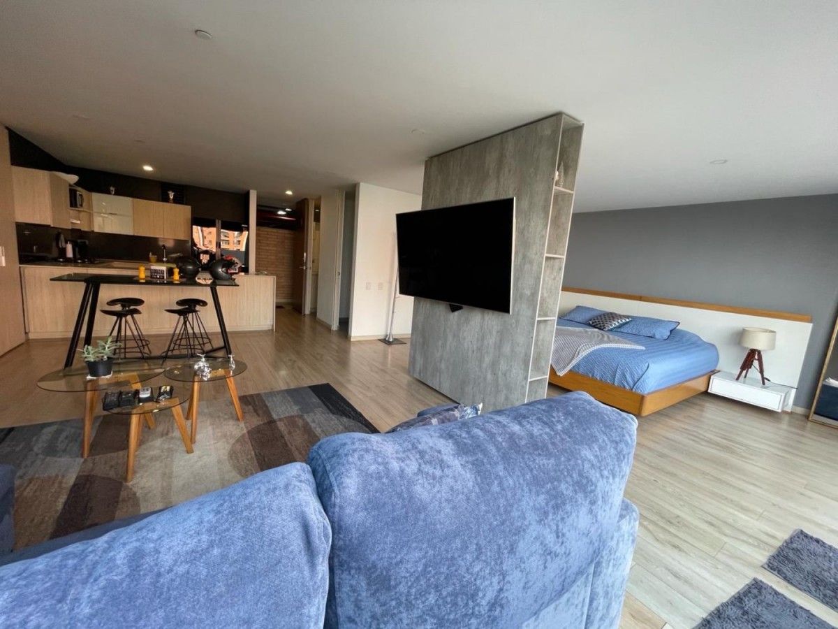 Apartamento en venta en El Poblado, Medellín · foto 6 de 10