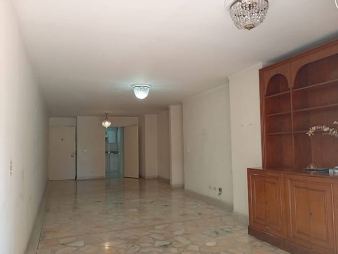 Apartamento en venta en La Candelaria, Medellín · foto 6 de 24