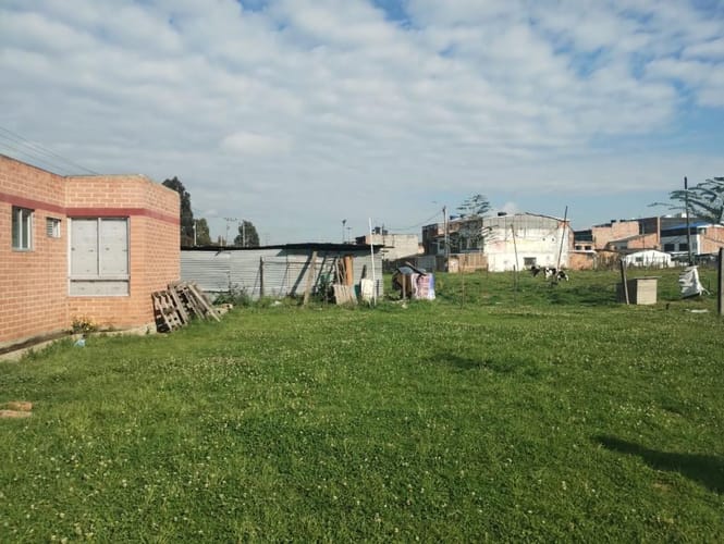 Lote en venta en Echavarria, Madrid, 9840 m² · foto 16 de 24