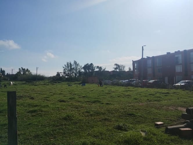 Lote en venta en Echavarria, Madrid, 9840 m² · foto 17 de 24