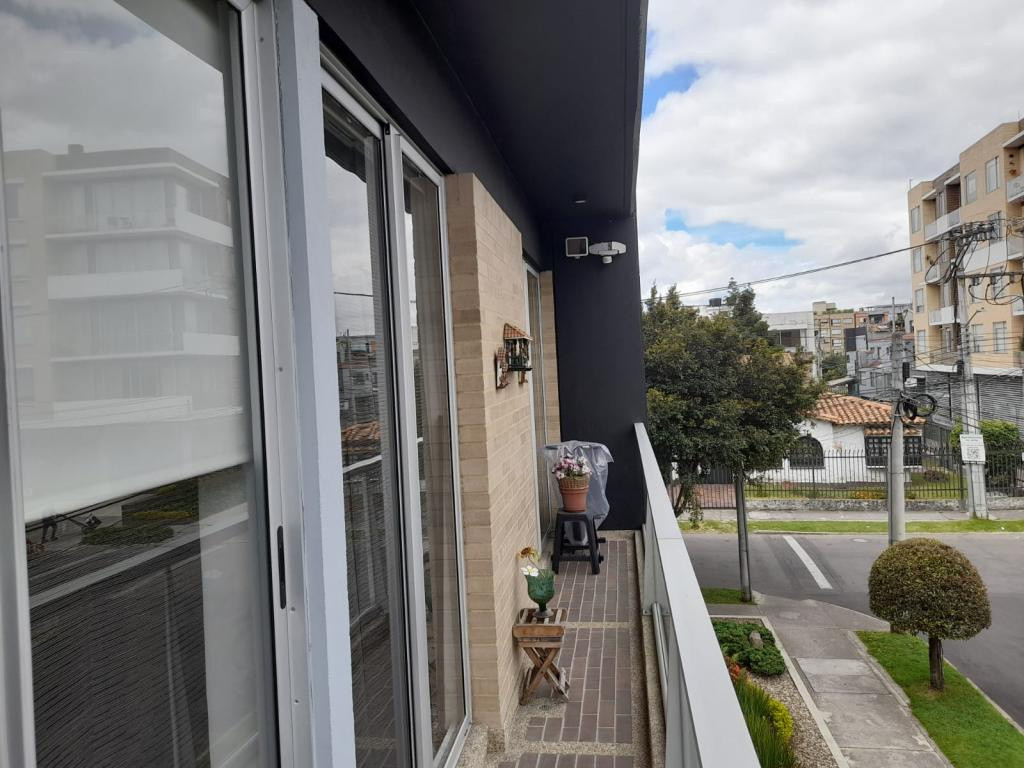 Apartamento en venta en Cedritos, Bogotá · foto 2 de 24
