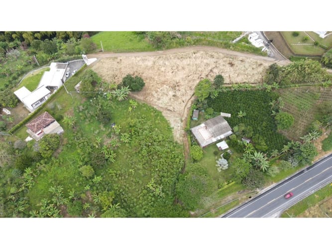 Lote en venta en Condina, Pereira, 2700 m² · foto 3 de 24