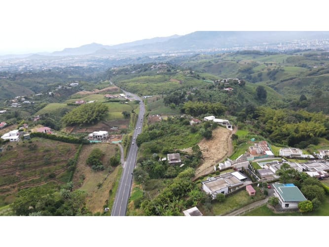 Lote en venta en Condina, Pereira, 2700 m² · foto 5 de 24