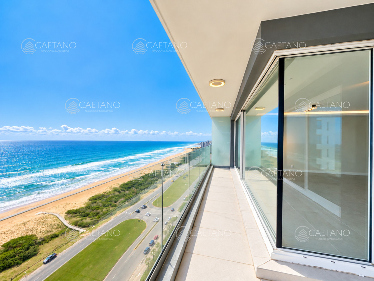 Apartamento en venta en Playa Brava