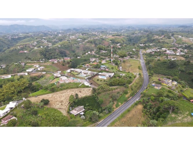 Lote en venta en Condina, Pereira, 2700 m² · foto 10 de 24