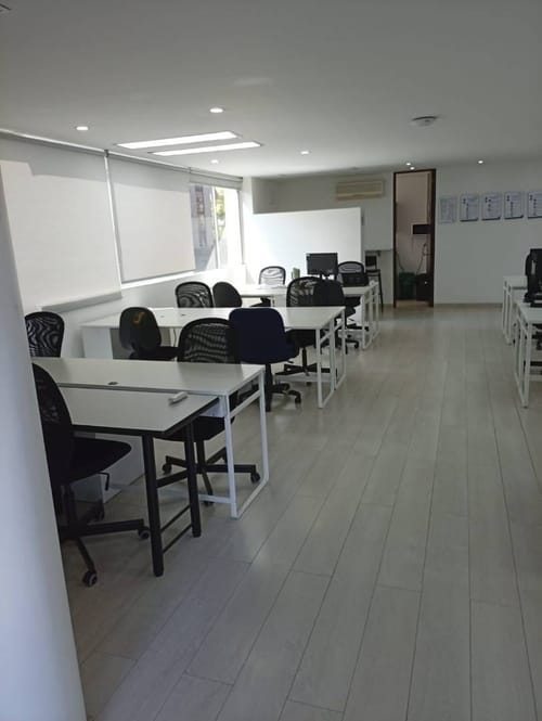 Oficina en arriendo en Patio Bonito, Medellín, 80 m² · foto 5 de 7