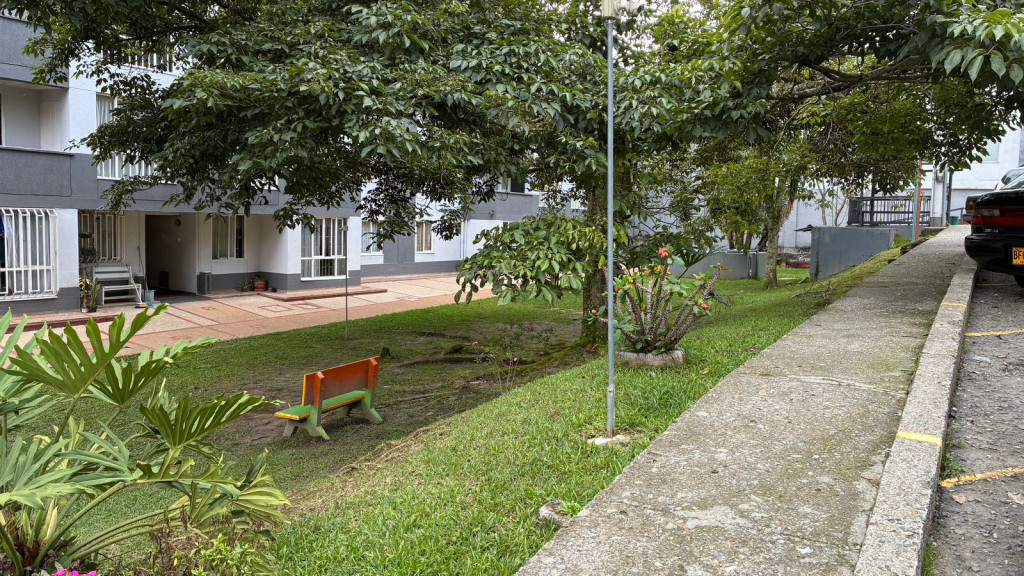 Apartamento en venta en Oro Negro, Armenia · foto 4 de 19