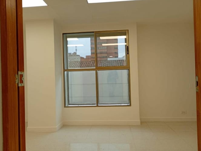 Consultorio en venta en La Candelaria, Medellín, 50 m² · foto 8 de 15