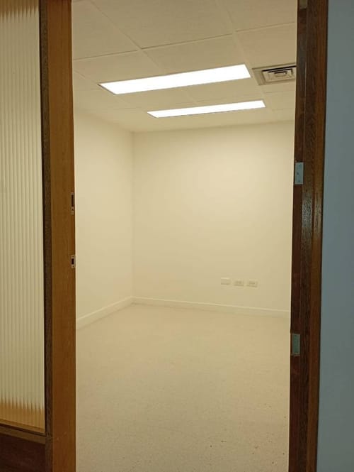 Consultorio en venta en La Candelaria, Medellín, 50 m² · foto 11 de 15
