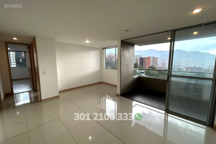 Apartamento de 2 alcobas en arriendo en Loma Del Esmeraldal, Envigado, 78 m² · foto 3 de 24