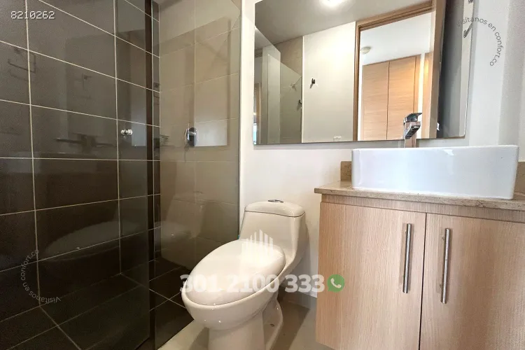 Apartamento de 2 alcobas en arriendo en Loma Del Esmeraldal, Envigado, 78 m² · foto 10 de 24