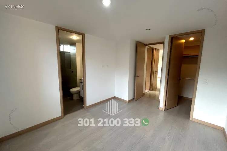 Apartamento de 2 alcobas en arriendo en Loma Del Esmeraldal, Envigado, 78 m² · foto 13 de 24
